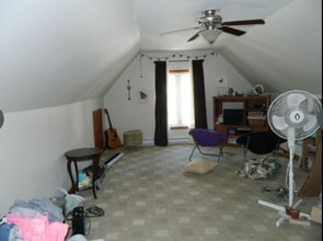 16 Charles St, Unit 16 in Concord, NH - Building Photo - Building Photo