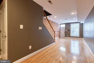 1461 Woodall St in Baltimore, MD - Building Photo - Building Photo