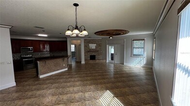 1055 Tourmaline Dr in Kissimmee, FL - Building Photo - Building Photo
