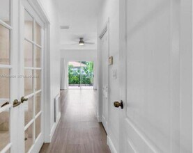 3047 Day Ave in Miami, FL - Building Photo - Building Photo