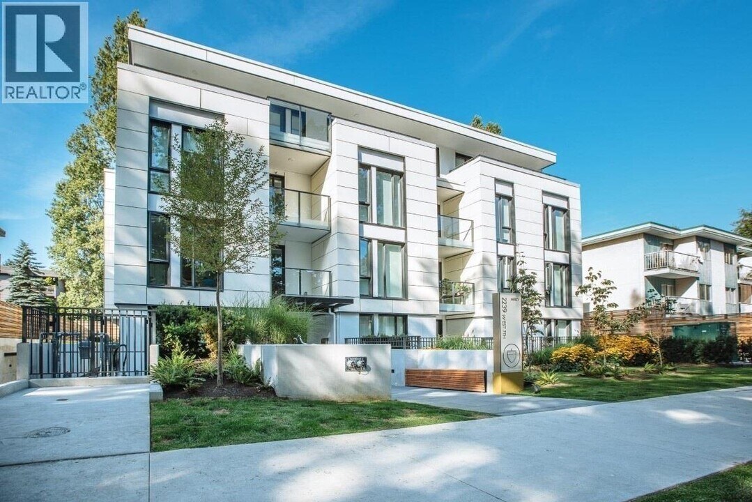 2239 W 7th Ave in Vancouver, BC - Building Photo