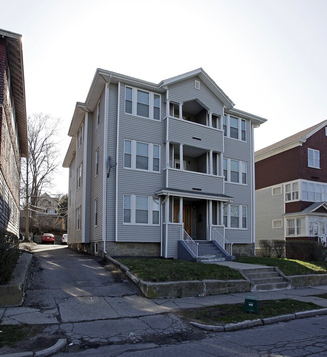 143 Providence St in Worcester, MA - Building Photo - Building Photo