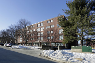 Cocheco Park Apartments in Dover, NH - Building Photo - Building Photo