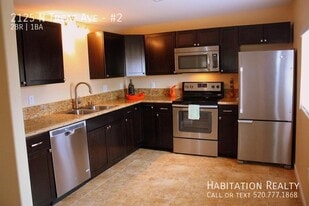 2125 N Treat Ave in Tucson, AZ - Building Photo