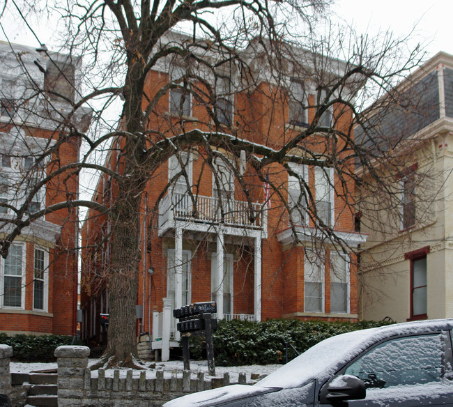 2346 Ohio Ave in Cincinnati, OH - Foto de edificio - Building Photo