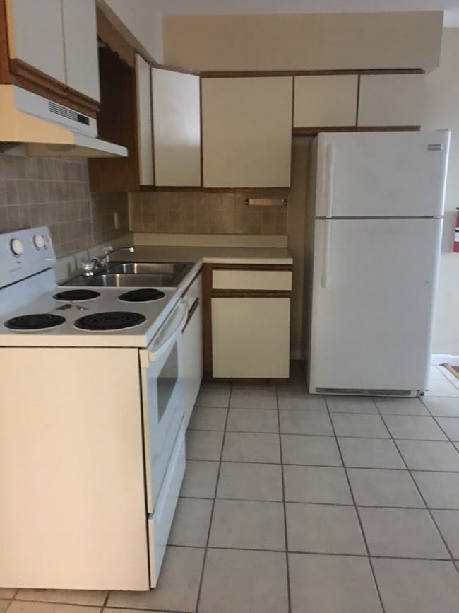 3 Butler St Apartments and Nearby Pittston Apartments For Rent