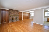 8751 Brent Dr in Cincinnati, OH - Building Photo - Building Photo