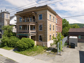 212 Court St in Binghamton, NY - Building Photo - Primary Photo