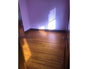 35 Arthur St-Unit -3 in Worcester, MA - Building Photo - Building Photo