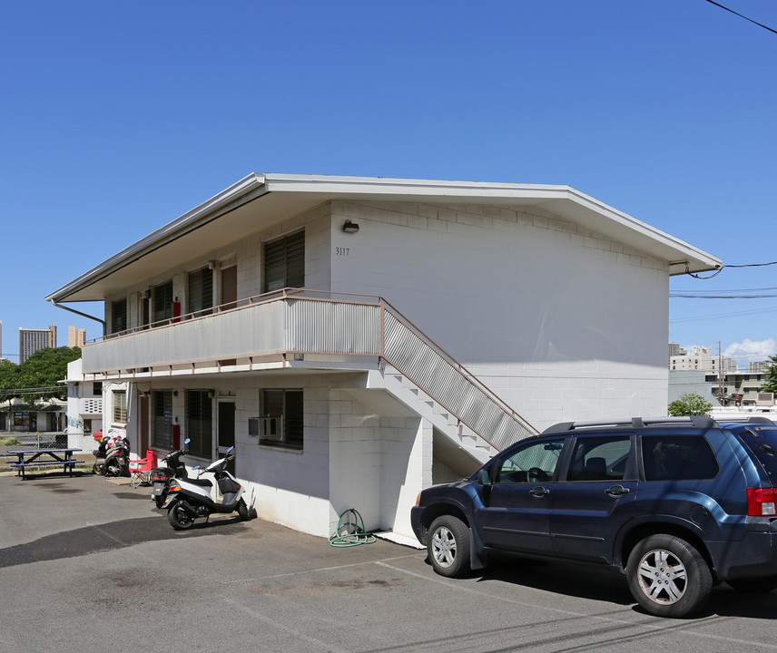 3117 Paliuli St in Honolulu, HI - Building Photo