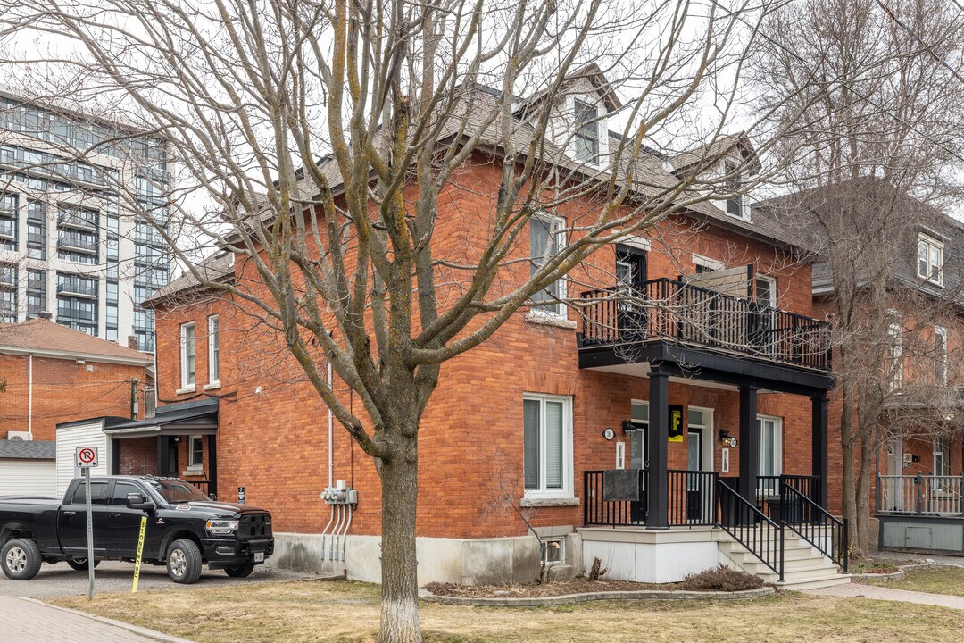 385 Daly Av in Ottawa, ON - Building Photo