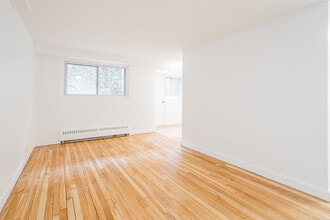 1595-1635 Dudemaine Rue in Montréal, QC - Building Photo - Building Photo