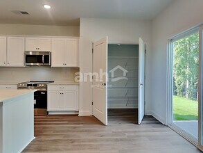 4780 McDade Lane in Gastonia, NC - Foto de edificio - Building Photo