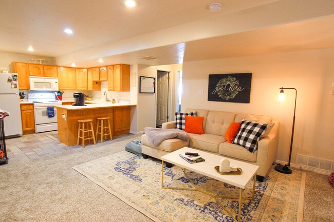 property at 979 E 3665 S