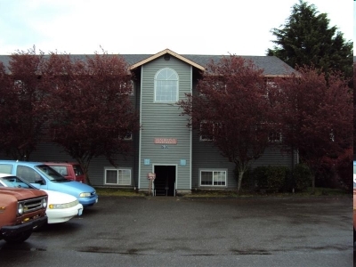 Madrona Apartments in Tacoma, WA - Building Photo