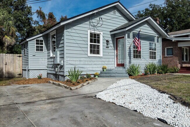 4547 Post St in Jacksonville, FL - Building Photo - Building Photo