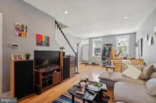 1126 S 15th St in Philadelphia, PA - Building Photo