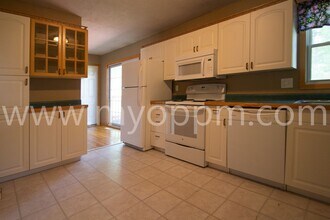 12642 Westwood Ln in Omaha, NE - Building Photo - Building Photo