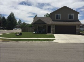 378 S 410 W in American Fork, UT - Building Photo