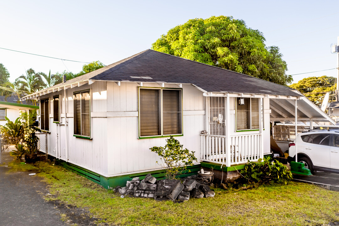 1747 Lanakila Ave in Honolulu, HI - Building Photo