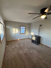 420 S 12th St in Bismarck, ND - Building Photo - Building Photo