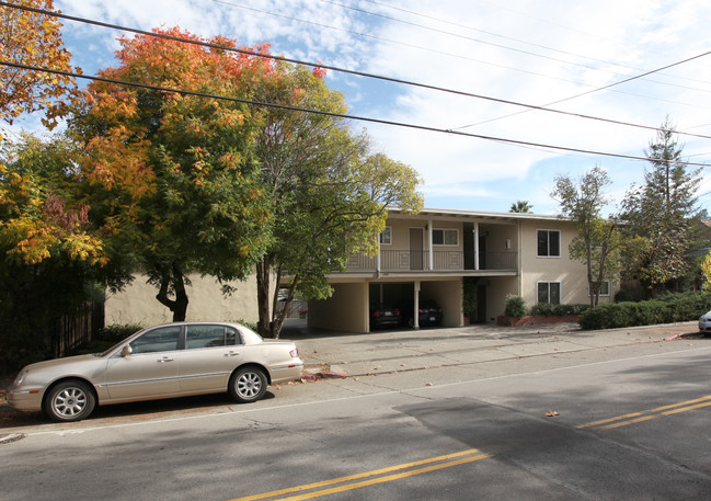 520 D St in San Rafael, CA - Foto de edificio - Building Photo