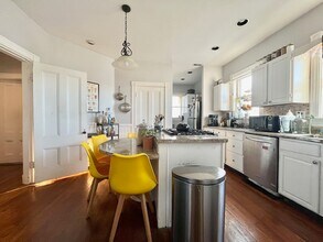 140 Cedar St, Unit 3 in Boston, MA - Foto de edificio - Building Photo