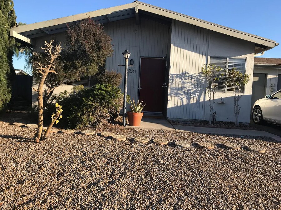 3231 Coral Dr in Oceanside, CA - Building Photo