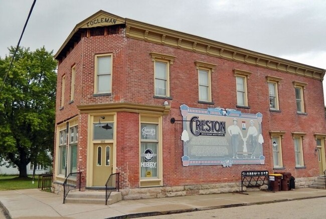 property at 101 N Main St