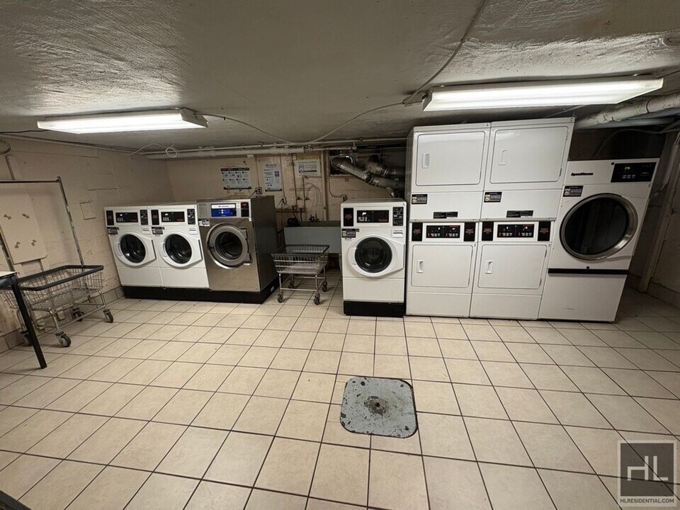 94 Spruce St in Yonkers, NY - Building Photo