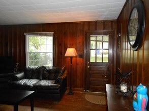 103 Stinson St in Chapel Hill, NC - Building Photo - Building Photo