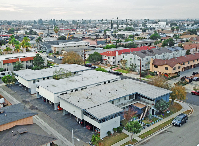 1250-1258 W 168th St in Gardena, CA - Building Photo - Other