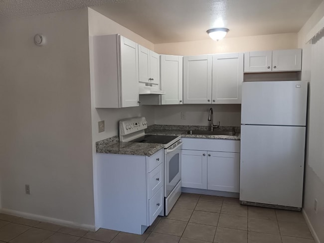 3052 N Alvernon Way in Tucson, AZ - Building Photo - Building Photo
