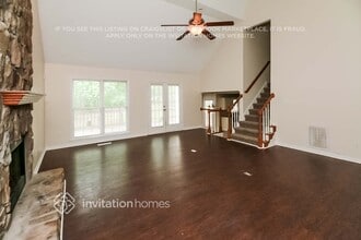 223 Manchester Dr in Newnan, GA - Building Photo - Building Photo