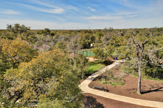 Homestead Oaks Apartments in Austin, TX - Building Photo - Building Photo