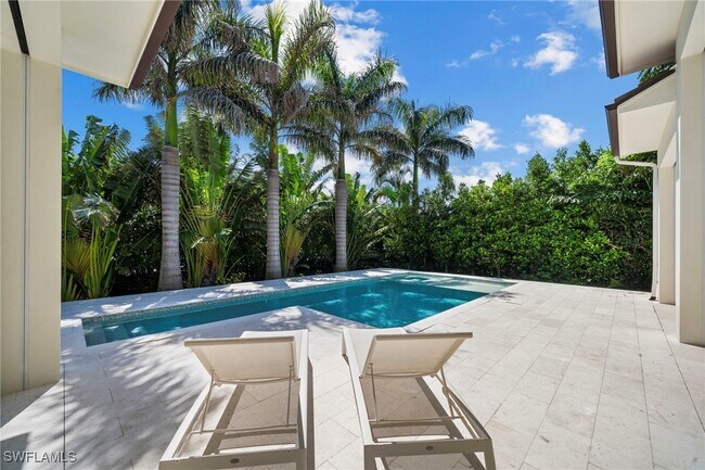 property at 3200 Crayton Rd