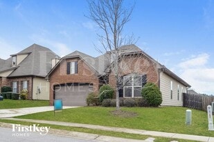 4439 Sierra Ln in Gardendale, AL - Building Photo