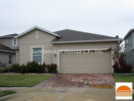3230 Stratton Cir in Kissimmee, FL - Building Photo
