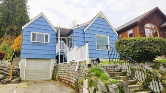 139 S Lafayette Ave in Bremerton, WA - Building Photo