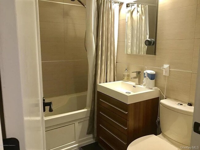 9917 Shore Rd in Brooklyn, NY - Building Photo - Building Photo