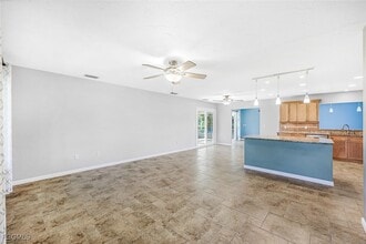 17075 Edgewater Dr in Port Charlotte, FL - Building Photo - Building Photo