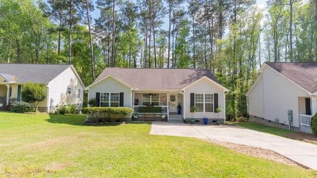 127 Eagles Landing Dr