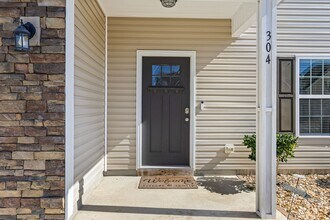 304 Little Egret Ln in Swansboro, NC - Building Photo - Building Photo