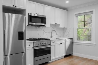 14 Lopez Ave, Unit 3 in Cambridge, MA - Building Photo - Building Photo
