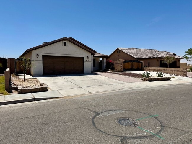 2174 N David Riedel Blvd in San Luis, AZ - Building Photo - Building Photo