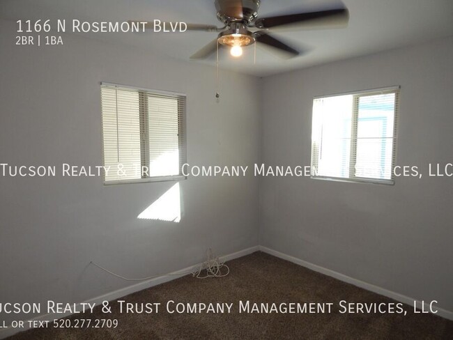 1166 N Rosemont Blvd in Tucson, AZ - Building Photo - Building Photo