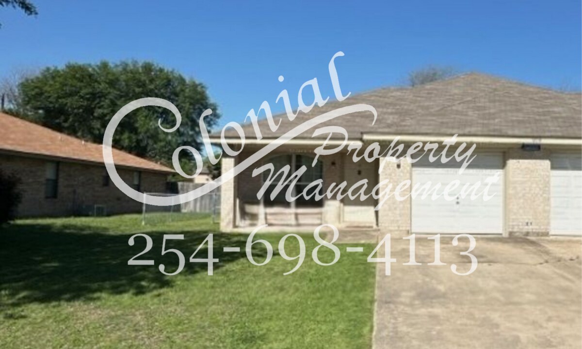 904 Crymes Ln in Harker Heights, TX - Building Photo