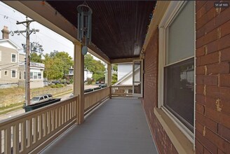 983 Windsor St, Unit 1 in Cincinnati, OH - Building Photo - Building Photo