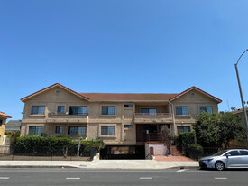 710 Crenshaw Blvd Apartments