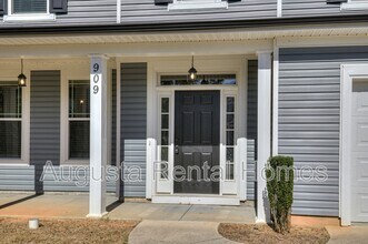 909 Chesford Dr in Grovetown, GA - Building Photo - Building Photo